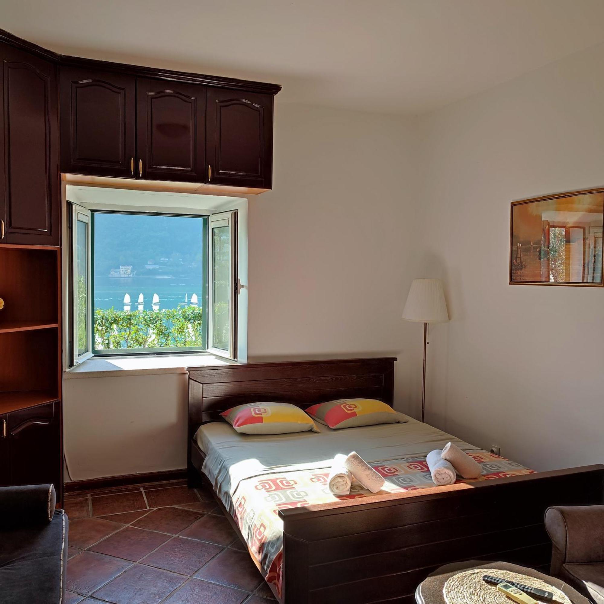 Villa Kamena Kotor Exteriör bild