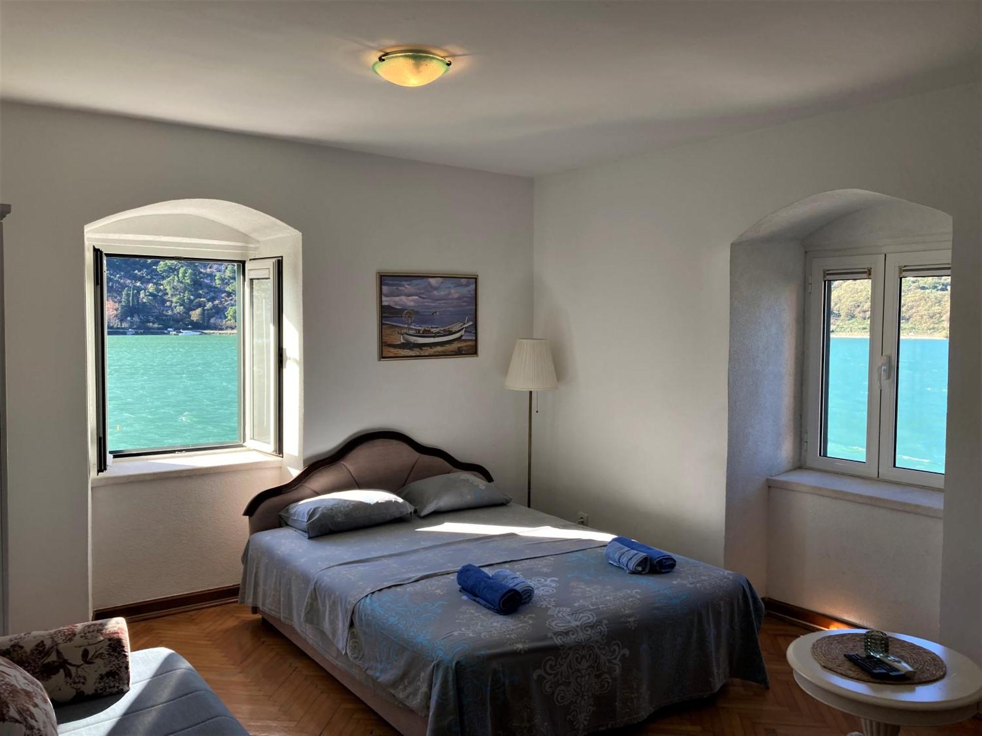 Villa Kamena Kotor Exteriör bild